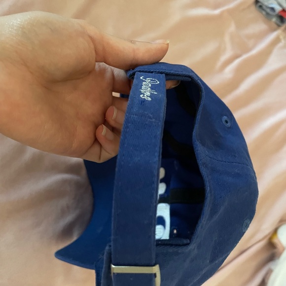 Hat 🧢 - Picture 3 of 3